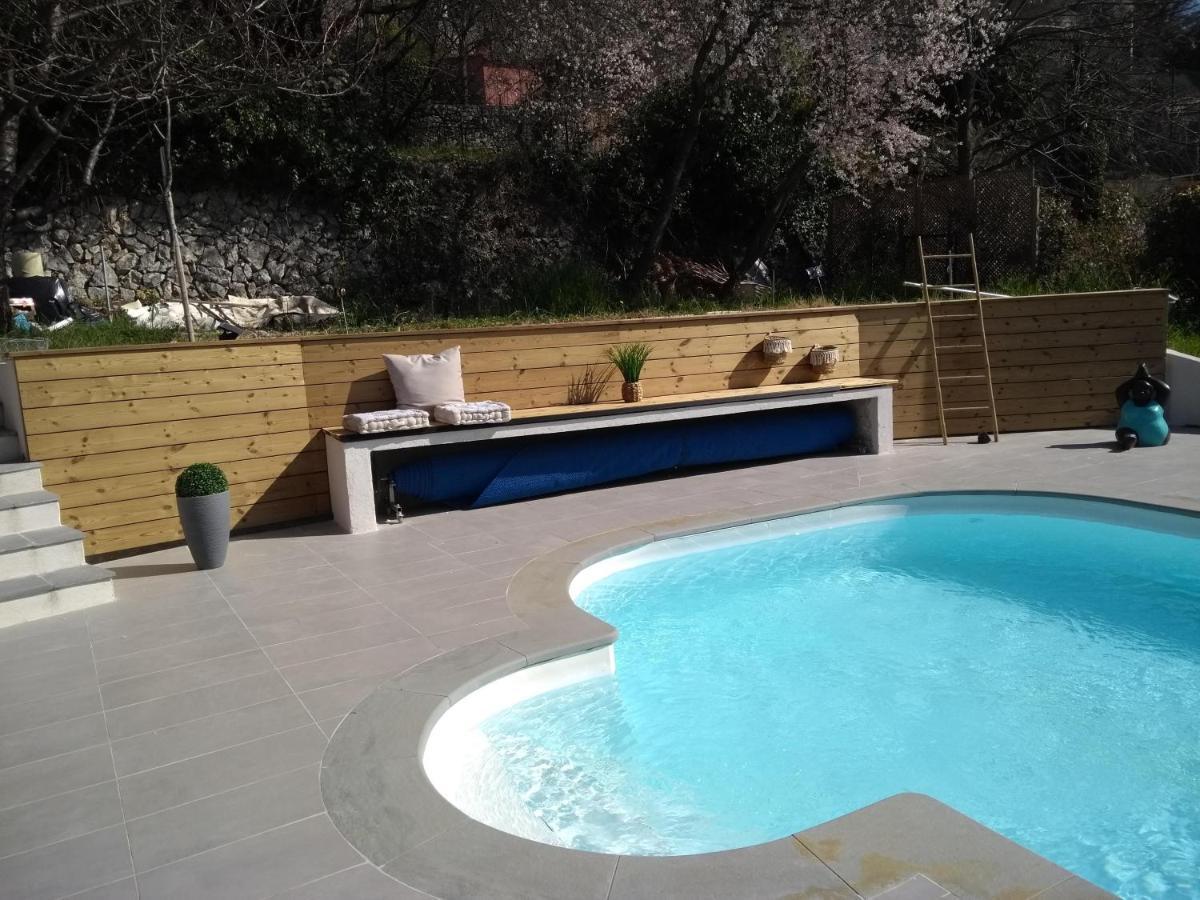 Appartement 3 Pieces Dans Villa Individuelle Falicon Exteriér fotografie